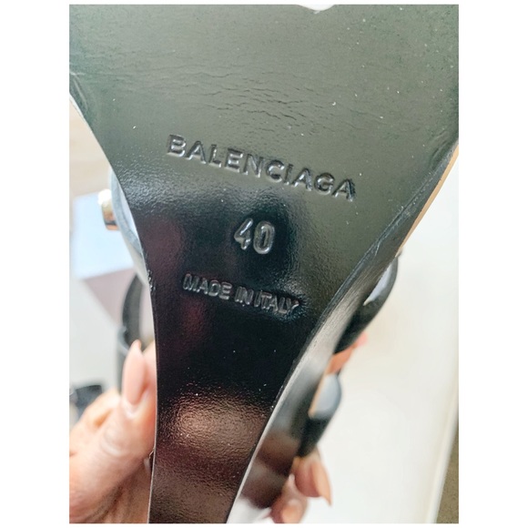 AUTHENTIC BALENCIAGA Studded Sandals - Picture 6 of 8